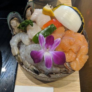 Halves Boiling Pot + Grill - Japanese Near Me - Foothill Ranch, California