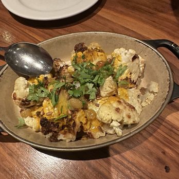 Nightingale - Roasted Cauliflower (4 stars). est 340 cal, P6g, C28g, F24g - Live/Raw Food Near Me - Vancouver, British Columbia