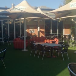 Findon Hotel - The Beer Garden