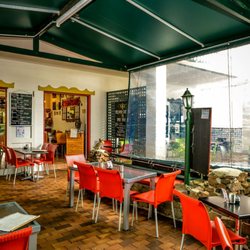 Shali's Cafe