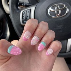 V H Nails - Full set nails