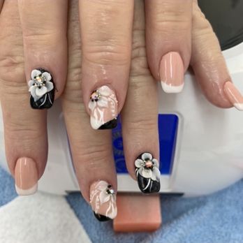 Tami-A Nails Salon - Nail Salons Near Me - Honolulu, Hawaii Tami-A Nails Salon - Nail Salons Near Me - Honolulu, Hawaii