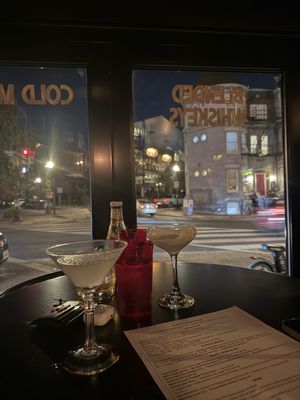 Eebee's Corner Bar by null