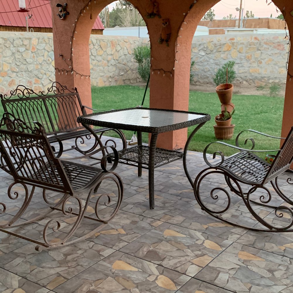 Slide of Envision Construction & Remodeling