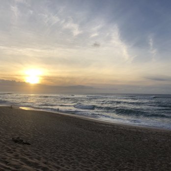 Diamond Head Beach Park - Parks Near Me - Honolulu, Hawaii