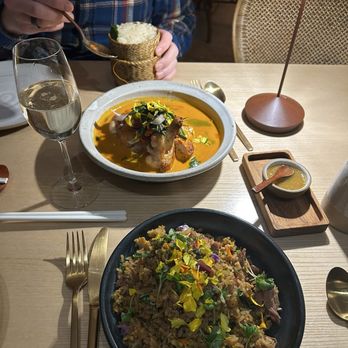 Khâluna - Red curry and duck fried rice - Laotian Near Me - Minneapolis, Minnesota Khâluna - Red curry and duck fried rice - Laotian Near Me - Minneapolis, Minnesota
