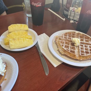 Eggs 'n Things - Waikiki Beach Eggspress - Breakfast & Brunch Near Me - Honolulu, Hawaii Eggs 'n Things - Waikiki Beach Eggspress - Breakfast & Brunch Near Me - Honolulu, Hawaii