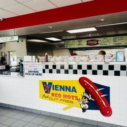 Rand Red Hots - Lobby