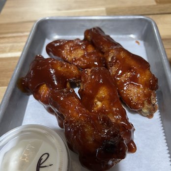 Old Oak Taphouse - BBQ Wings - Beer, Wine & Spirits Near Me - Plantersville, Texas Old Oak Taphouse - BBQ Wings - Beer, Wine & Spirits Near Me - Plantersville, Texas