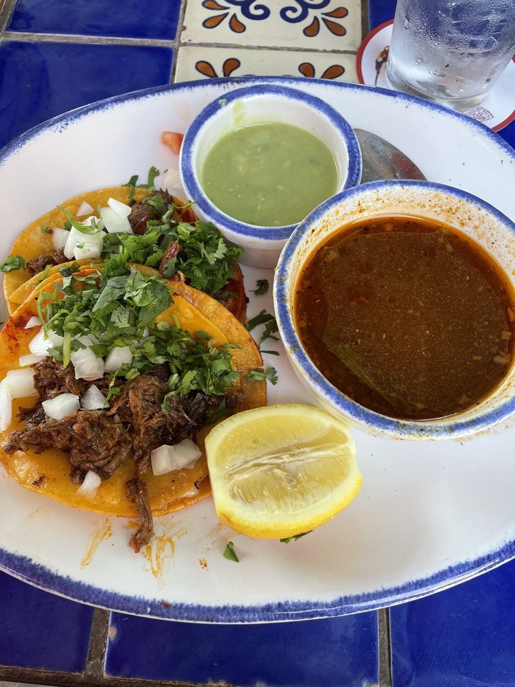 THE ORIGINAL NINFA’S ON NAVIGATION - 2022 Photos & 1707 Reviews - 2704 ...