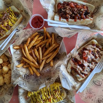 Dat Dog - YUMMMM seasoned fries are so good - Hot Dogs Near Me - New Orleans, Louisiana
