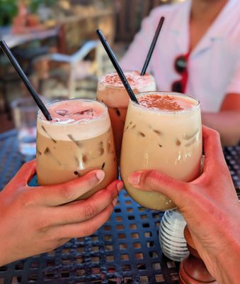 Claire's on Cedros by null