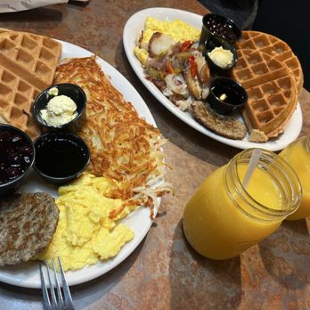 Huckleberry’s - Food was 5 out of 5 - Coffee & Tea Near Me - Sacramento, California