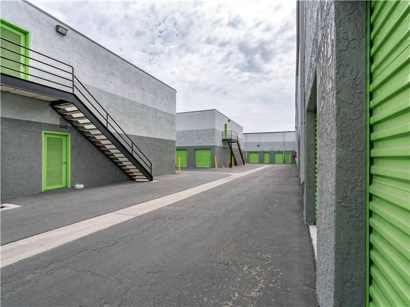 EXTRA SPACE STORAGE Updated September 2024 22 Photos & 53 Reviews