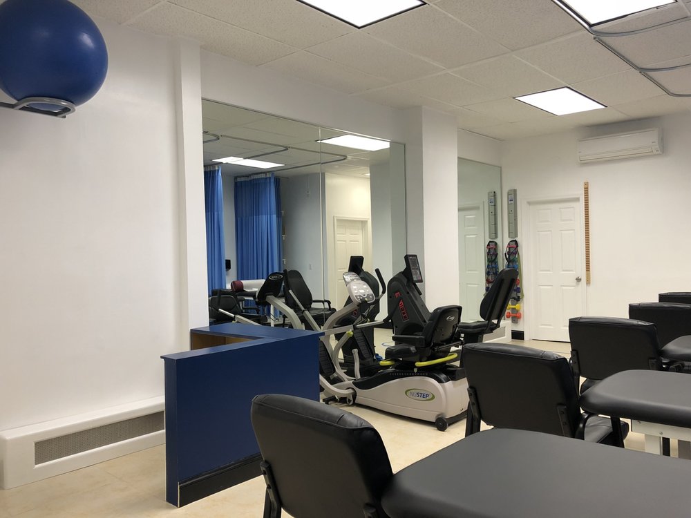 PHYSICAL THERAPY CENTER FOR PAIN AND WELLNESS Physical Therapy