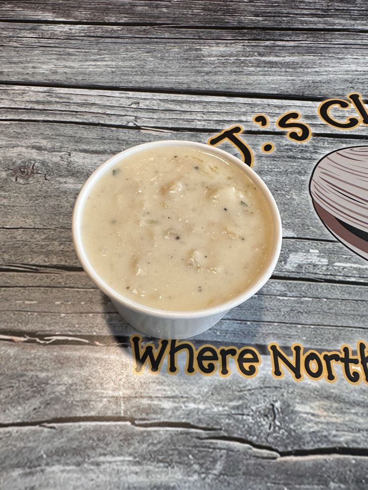 Food from DJ’S Clam Shack