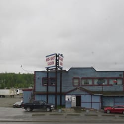 Mug-Shot Saloon - Storefront