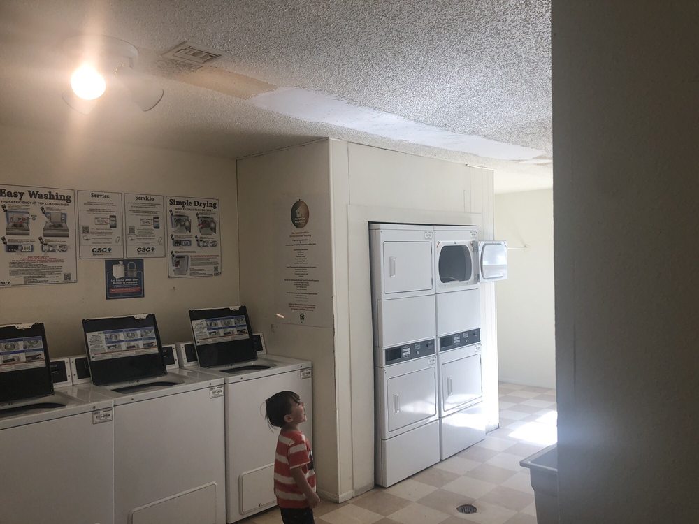 GATEWOOD VILLAGE APTS MANAGEMENT Updated September 2024 1309 W 15th