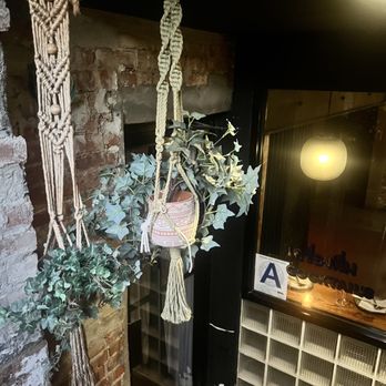Wayla - Thai Near Me - New York, New York