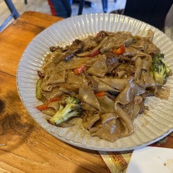 Thai 7 Bistro - Drunken noodles. Yum! (Gotta get drunk first though. No liquor license yet) - Thai Near Me - Brea, California Thai 7 Bistro - Drunken noodles. Yum! (Gotta get drunk first though. No liquor license yet) - Thai Near Me - Brea, California