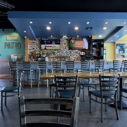Board & Brew - Scripps Ranch - Inside seating & bar area