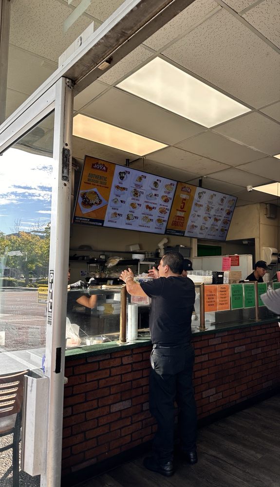 Joya Taqueria