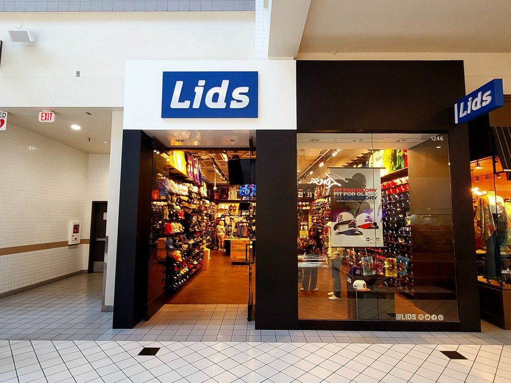 LIDS Updated October 2024 2150 Galleria, Riverside, California