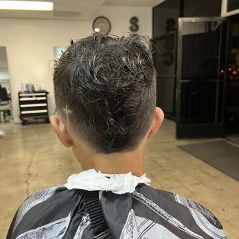 SBCuts Gentlemen's Salon - Clean detailed work - Barbers Near Me - San Bernardino, California SBCuts Gentlemen's Salon - Clean detailed work - Barbers Near Me - San Bernardino, California