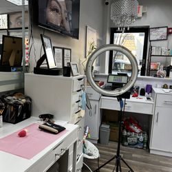 Beauty Bar Services