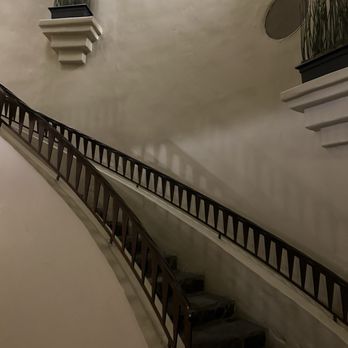 Different Pointe of View - Entrance - New American Near Me - Phoenix, Arizona