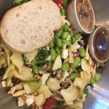 Vinaigrette Salad Kitchen - Salad Near Me - Louisville, Kentucky