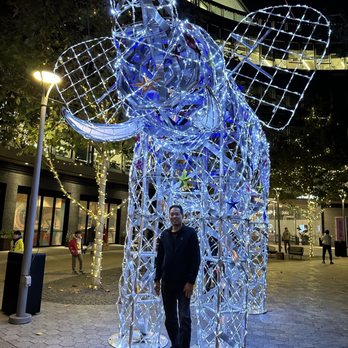 Santana Row - Shopping Centers Near Me - San Jose, California