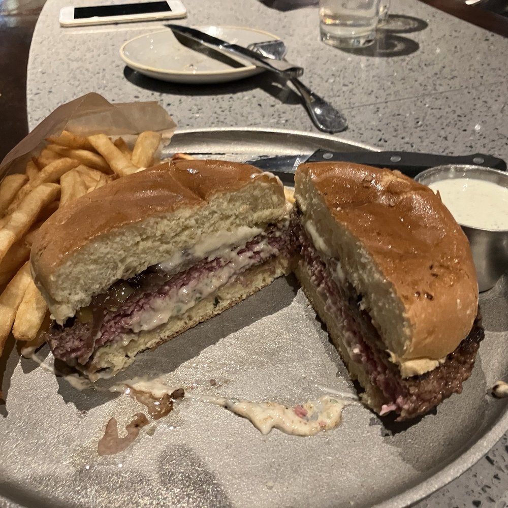 Maggie McFly's | Albany - Medium rare Wagyu burger - New American Near Me - Albany, New York Maggie McFly's | Albany - Medium rare Wagyu burger - New American Near Me - Albany, New York
