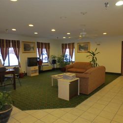 Americas Best Value Inn & Suites Pinckneyville - Lobby