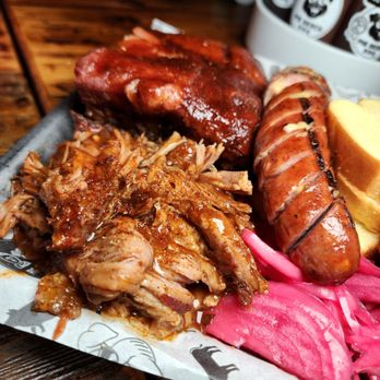 Pig Beach BBQ - Barbeque Near Me - Boston, Massachusetts