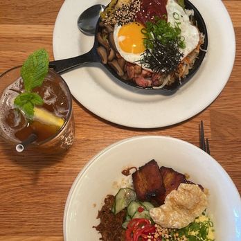 Koko Head Cafe - First visit with my girlfriend: she said too much gochujang on top and my eggs were very wet with salty meat - Breakfast & Brunch Near Me - Honolulu, Hawaii