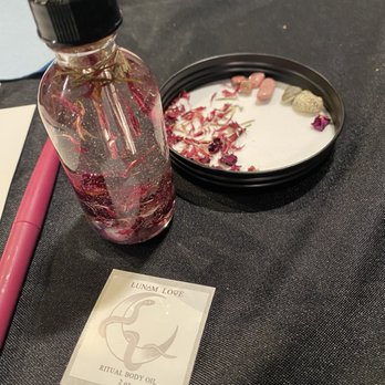 Lunam Love - Making our own intention oil . - Spiritual Shop Near Me - Whittier, California