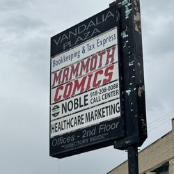 Mammoth Comics