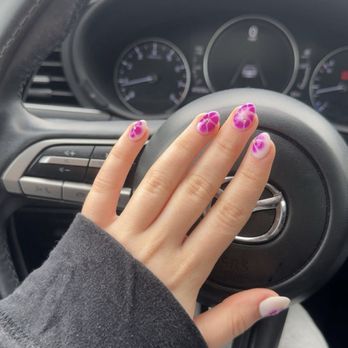 Natural Nails - Nail Salons Near Me - Palatine, Illinois Natural Nails - Nail Salons Near Me - Palatine, Illinois