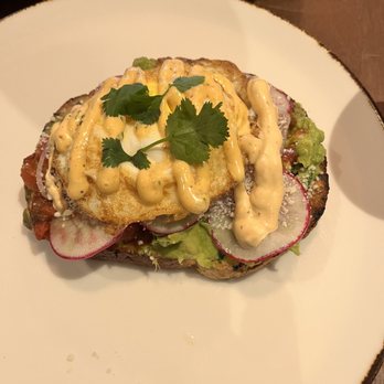 Benicia's Kitchen - Guacamole Toast - Breakfast & Brunch Near Me - Sonoma, California