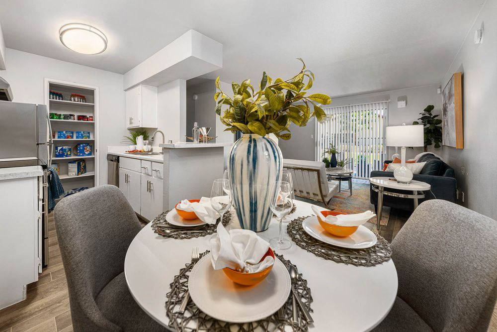 Villetta - property management company in Mesa, AZ