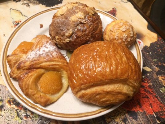 Colette Bakery by null