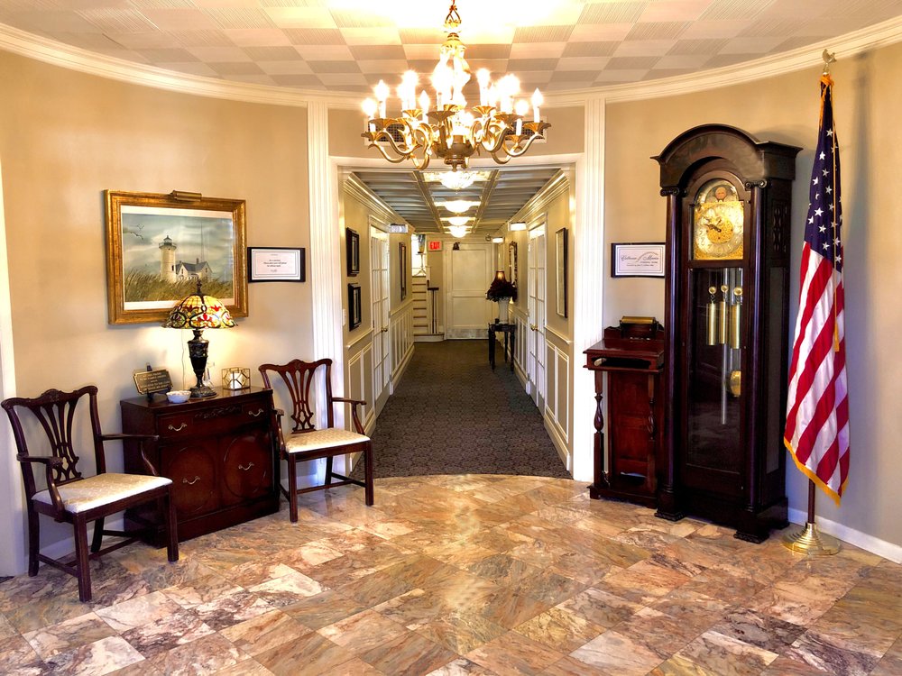 CALHOUNMANIA FUNERAL HOME Updated September 2024 34 Photos 19