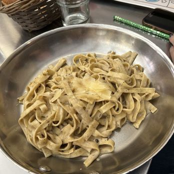 Trattoria Il Panino - Cacio o Pepe - Italian Near Me - Boston, Massachusetts