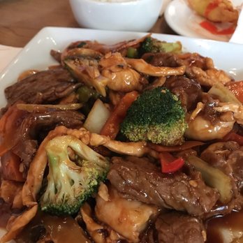 Red Pepper Asian - Triple delight - great portions of food - Malaysian Near Me - Raleigh, North Carolina