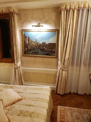 Canal Grande Hotel by null