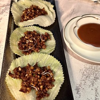文華廳 - Peking Duck, second dish. Minced duck on lettuce wraps. Served three pcs at a time. - Cantonese Near Me - Hong Kong, HK