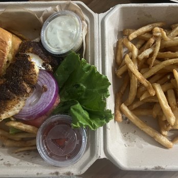 Hurricane Hanks - The Gulf Grouper with fries - American Near Me - Holmes Beach, Florida