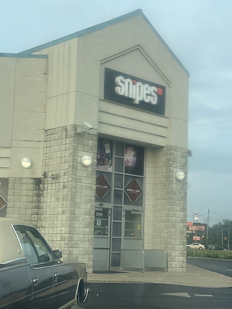 SNIPES Updated July 2025 5206 Clio Rd, Flint, Michigan Shoe