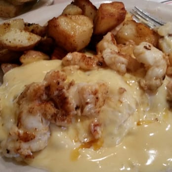 Katy's Place - Lobster Benedict...try counting the number of pieces of lobster meat! - Breakfast & Brunch Near Me - Carmel, California Katy's Place - Lobster Benedict...try counting the number of pieces of lobster meat! - Breakfast & Brunch Near Me - Carmel, California